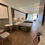 Porto Palio 3* Palaiontsiflikion