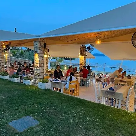 Hotel Porto Palio Palaiontsiflikion