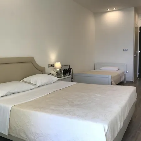 Hotel Porto Palio Palaiontsiflikion