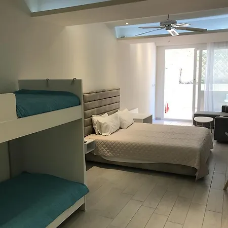 Porto Palio 3* Palaiontsiflikion